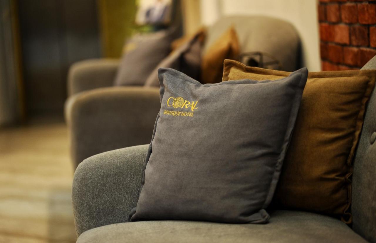 Coral Boutique Hotel Тбилиси Екстериор снимка